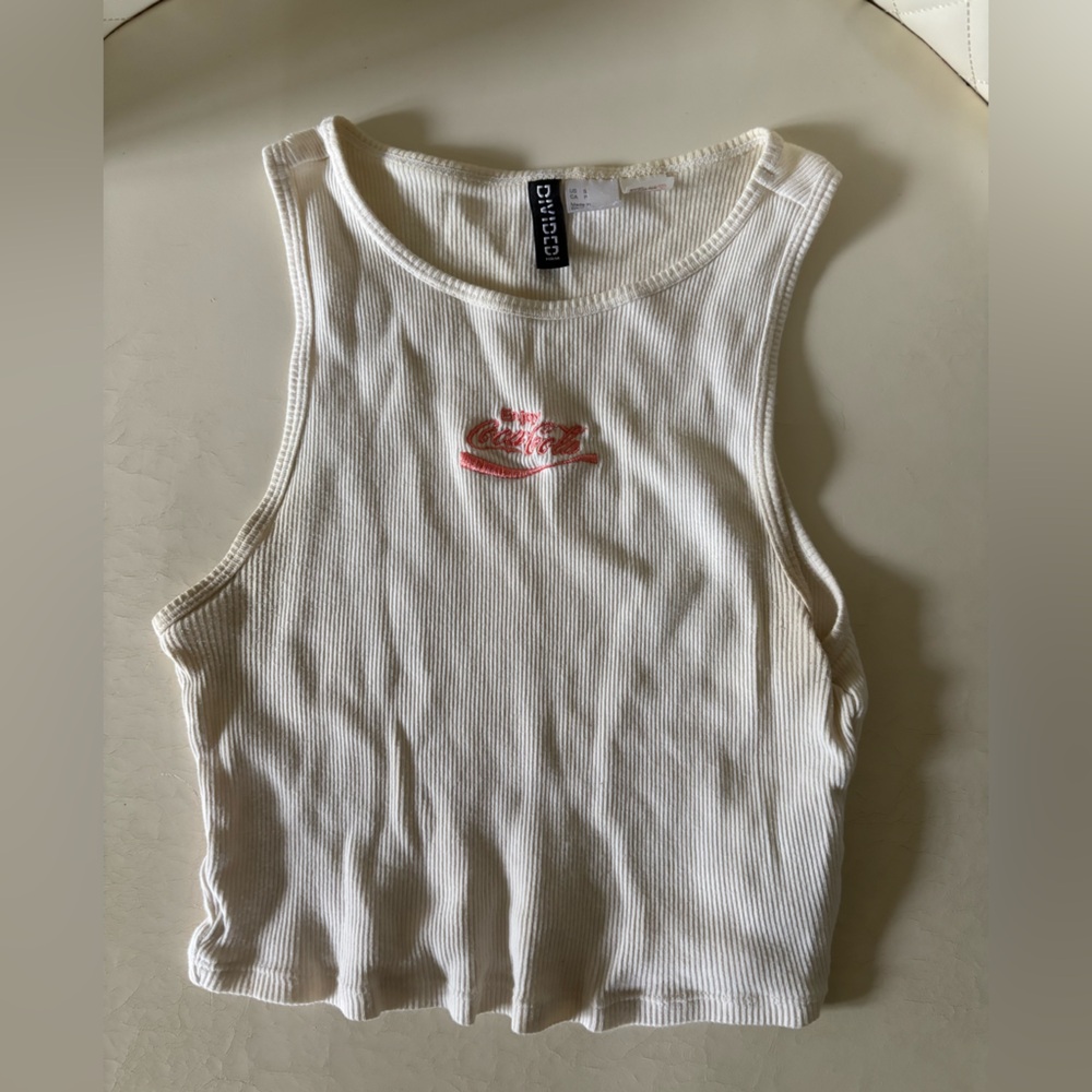 H&M White Ribbed Crop Tank Top with Red Detail